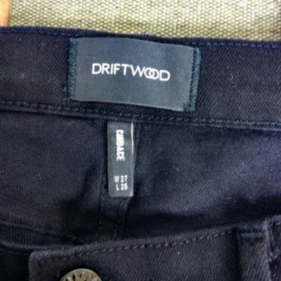 Driftwood Candace Cropped Ruffled Jeans Black 27 - Picture 3 of 6